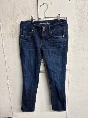 American Eagle Artist Stretch Dark Wash Crop Jeans Women's 6